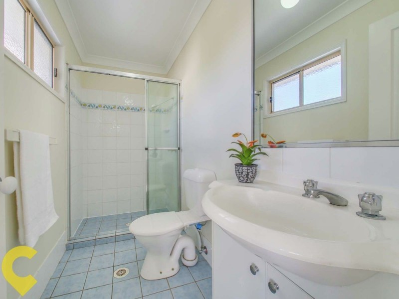 2/35 Manson Parade, Yeronga QLD 4104