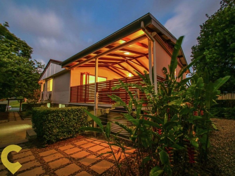 14 Bunora Avenue, Ferny Hills QLD 4055