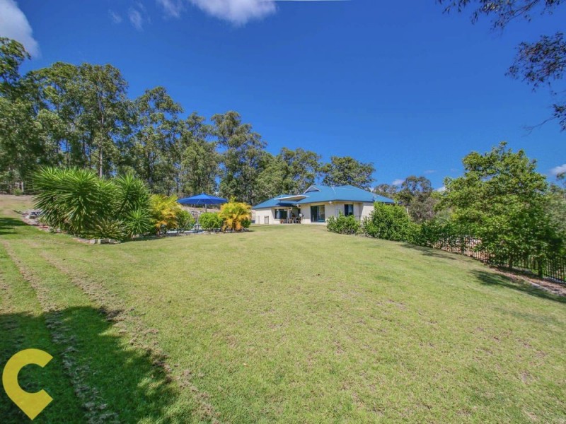 2 Bunya Lake Court, Bunya QLD 4055