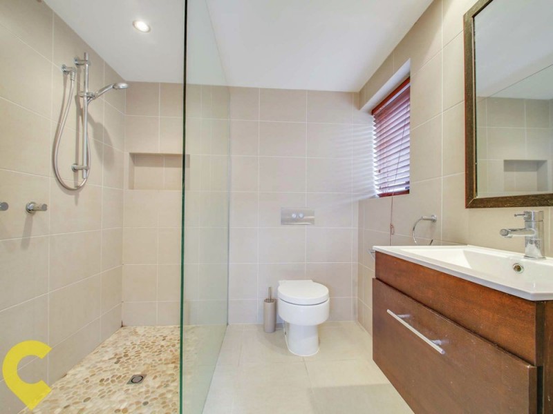 35 Lomatia Street, Everton Hills QLD 4053