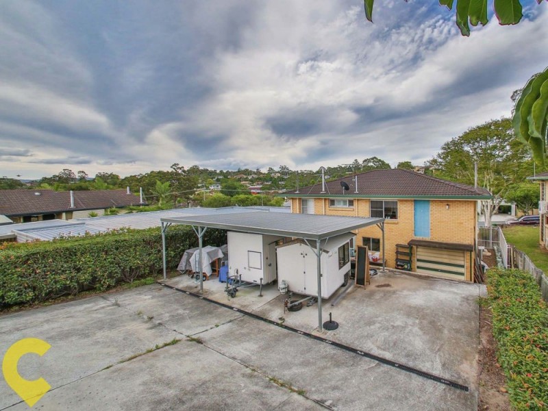 35 Lomatia Street, Everton Hills QLD 4053