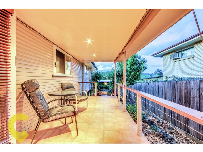 12 Lurneah Crescent, Ferny Hills QLD 4055