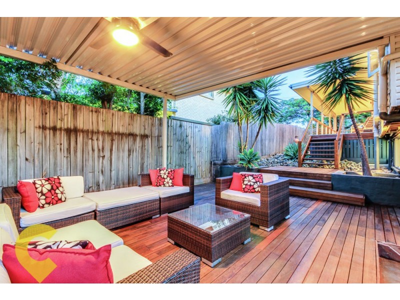 12 Lurneah Crescent, Ferny Hills QLD 4055