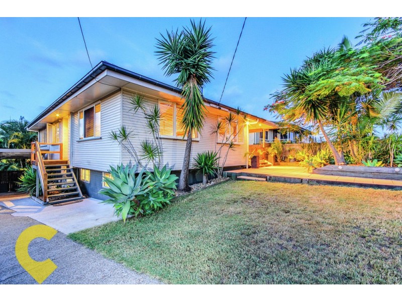 12 Lurneah Crescent, Ferny Hills QLD 4055