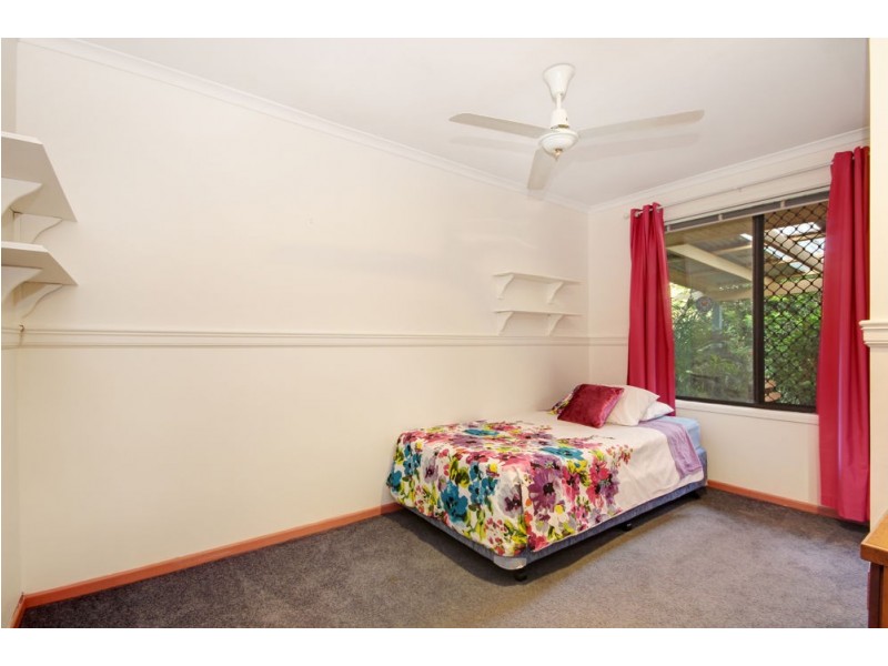 2 Leonarda Drive, Arana Hills QLD 4054