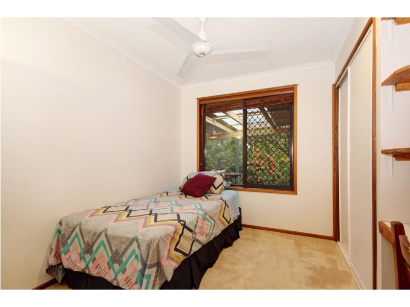 2 Leonarda Drive, Arana Hills QLD 4054
