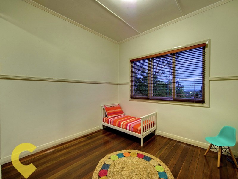 41 Plucks Road, Arana Hills QLD 4054