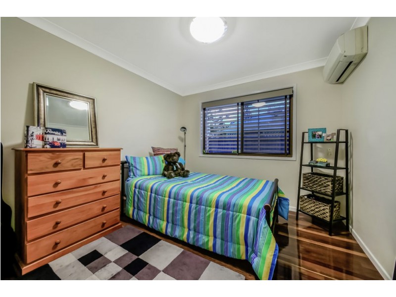 2 Yingally Drive, Arana Hills QLD 4054