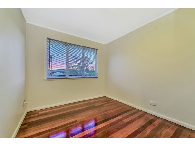 14 Lurneah Crescent, Ferny Hills QLD 4055