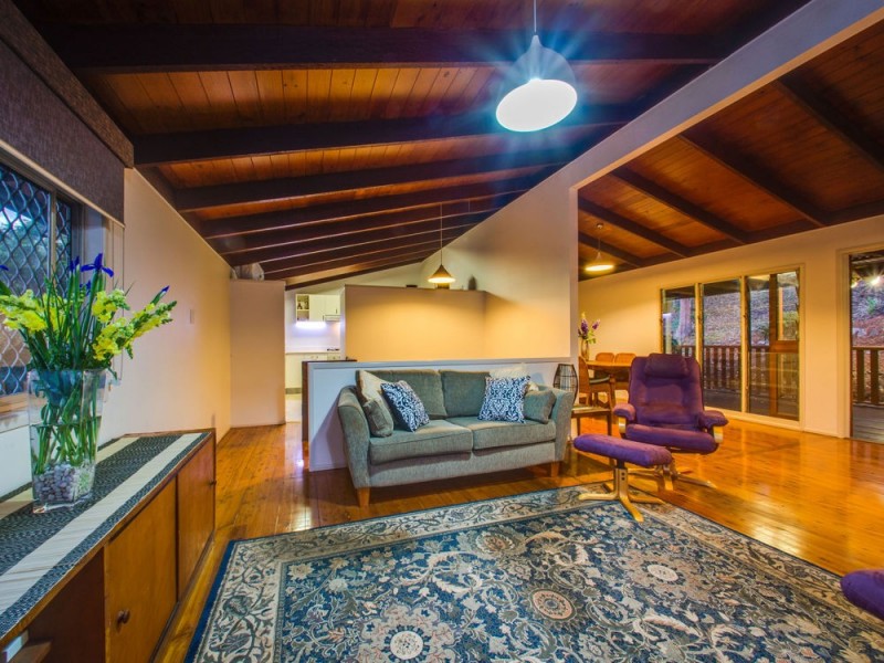 40 Tarcoola Avenue, Ferny Hills QLD 4055