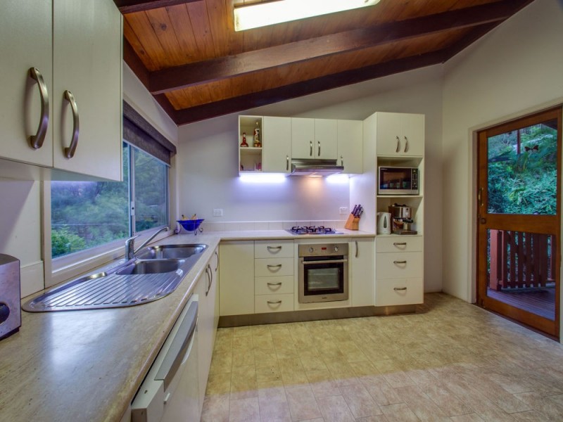 40 Tarcoola Avenue, Ferny Hills QLD 4055