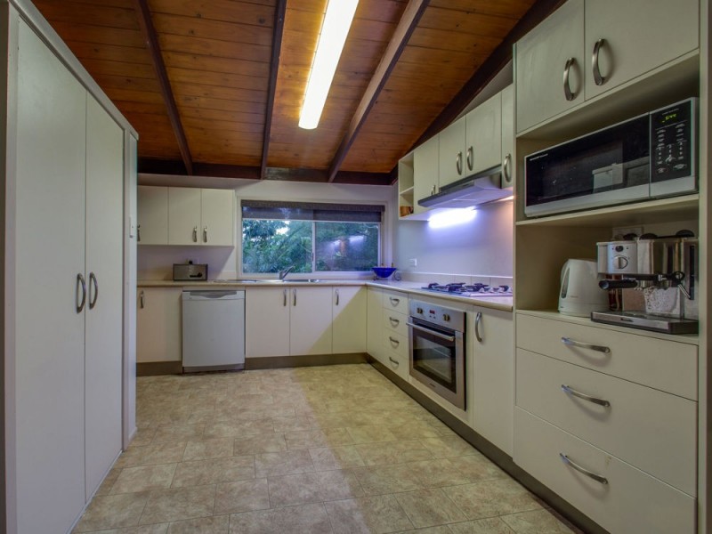 40 Tarcoola Avenue, Ferny Hills QLD 4055