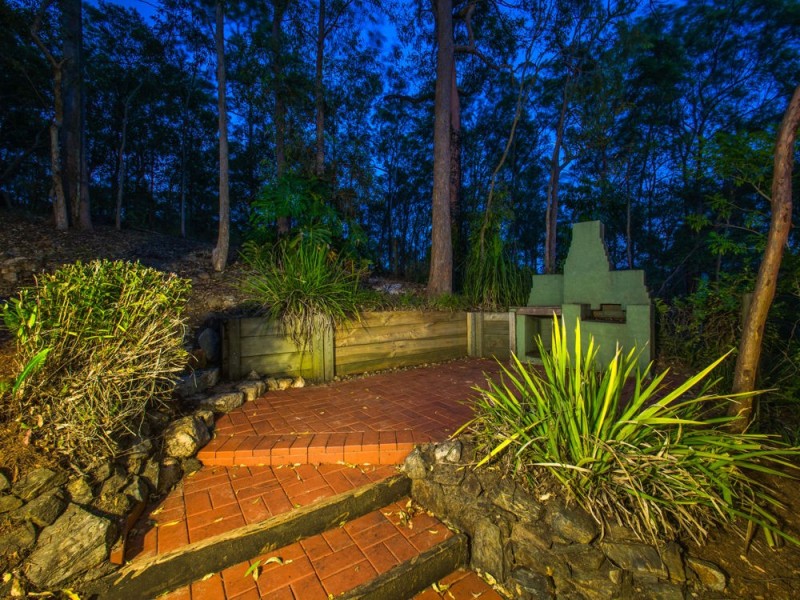 40 Tarcoola Avenue, Ferny Hills QLD 4055