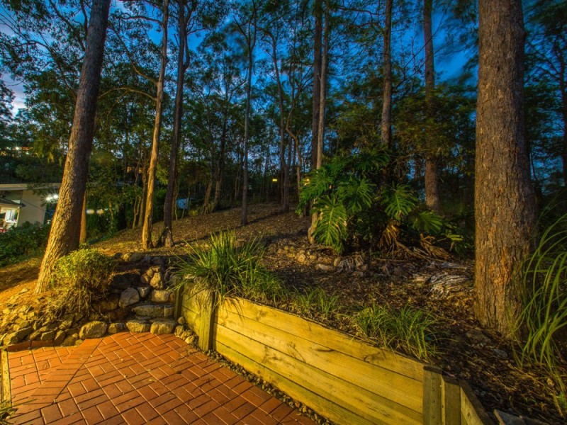 40 Tarcoola Avenue, Ferny Hills QLD 4055