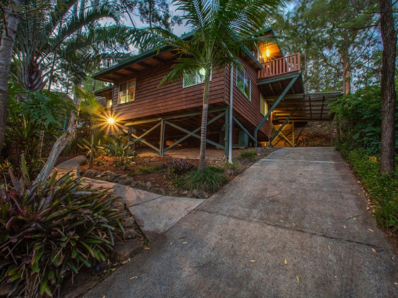 40 Tarcoola Avenue, Ferny Hills QLD 4055