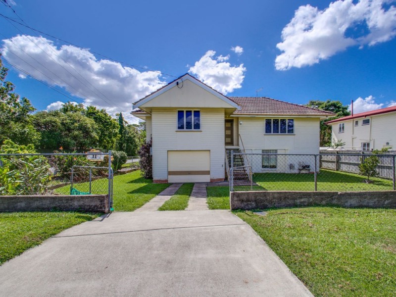11 Cross Street, Mitchelton QLD 4053