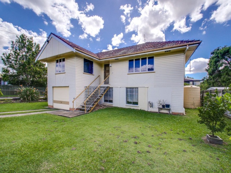 11 Cross Street, Mitchelton QLD 4053