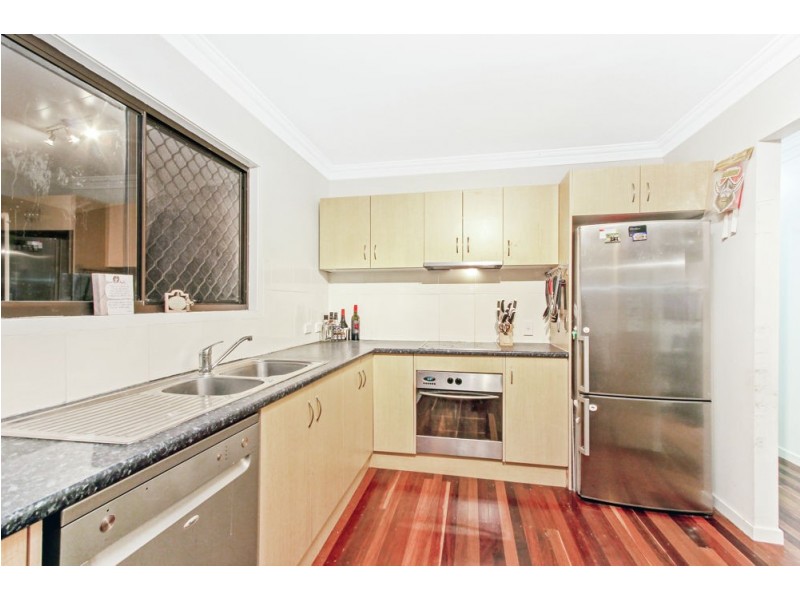 18 Carrama Crescent, Ferny Hills QLD 4055