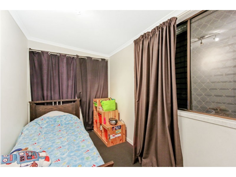 18 Carrama Crescent, Ferny Hills QLD 4055