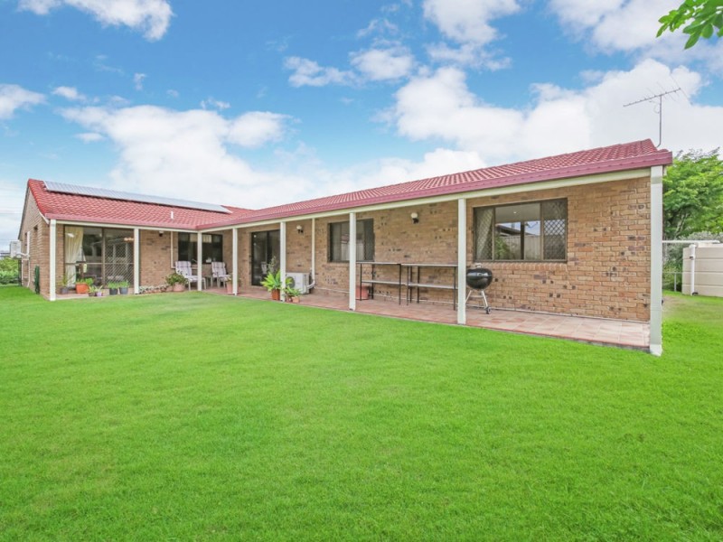 24 Acacia Street, Everton Hills QLD 4053