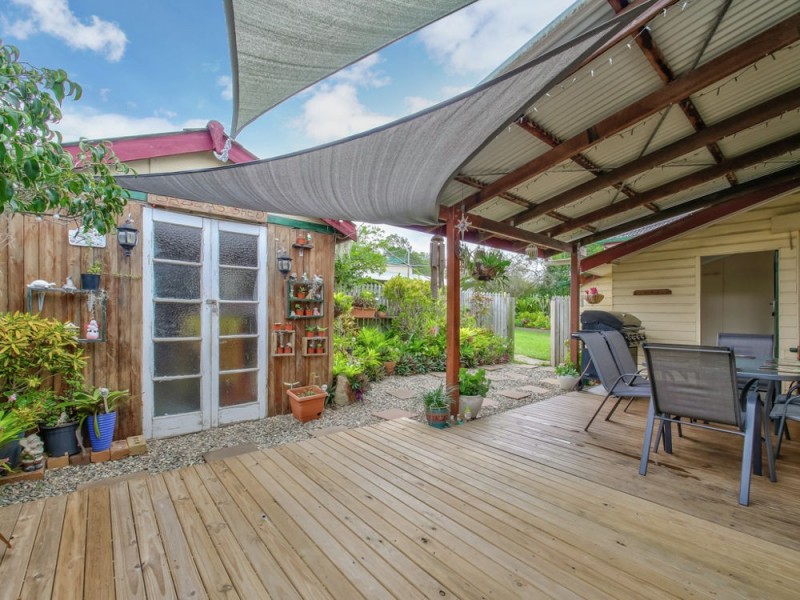 60 Blaker Road, Mitchelton QLD 4053