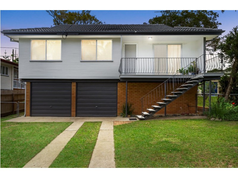 13 Cawdor Street, Arana Hills QLD 4054