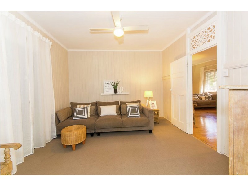 44 Tinney Road, Upper Caboolture QLD 4510