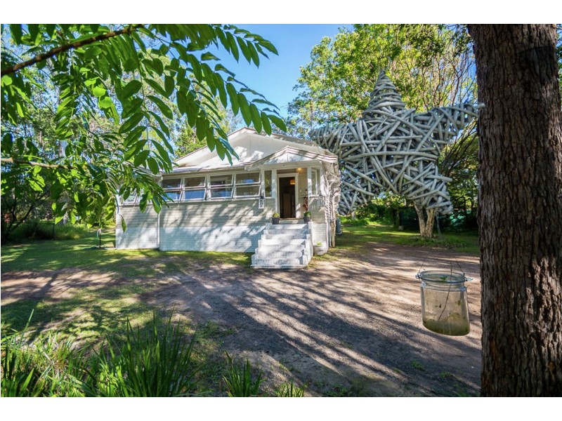 44 Tinney Road, Upper Caboolture QLD 4510
