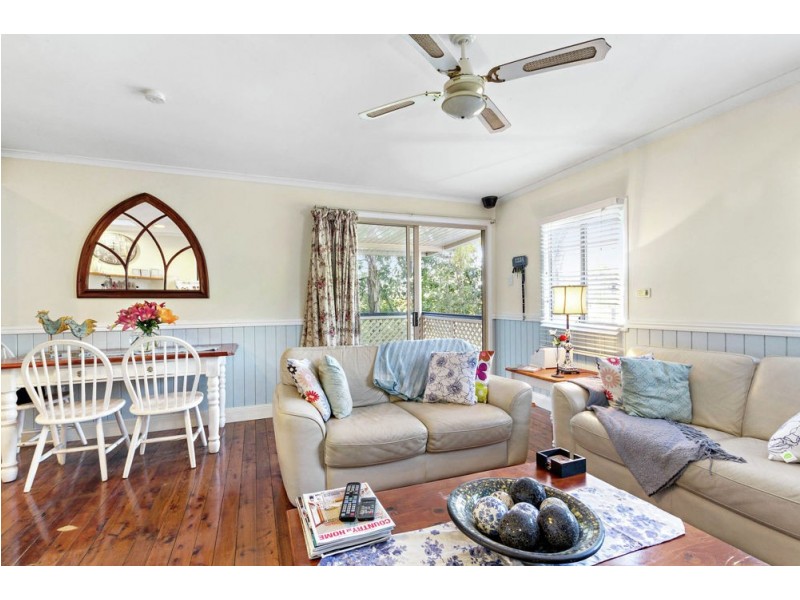 40 Cobbity Crescent, Arana Hills QLD 4054