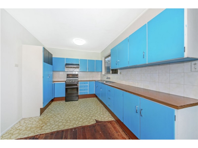 19 Penambul Crescent, Ferny Hills QLD 4055