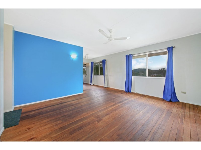 19 Penambul Crescent, Ferny Hills QLD 4055