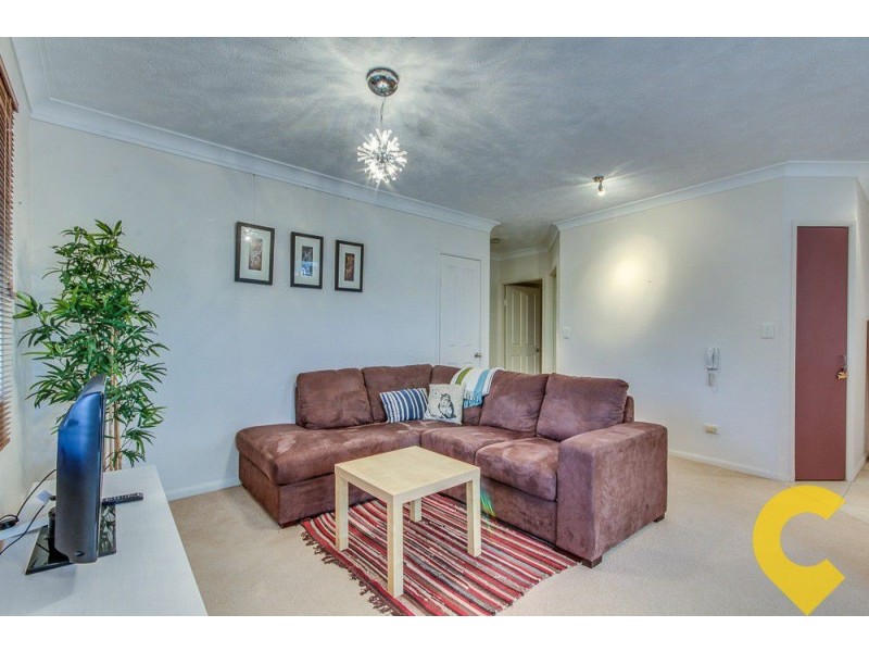 1/2 Surrey Street, Nundah QLD 4012