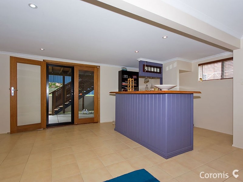 16 Casita Court, Arana Hills QLD 4054