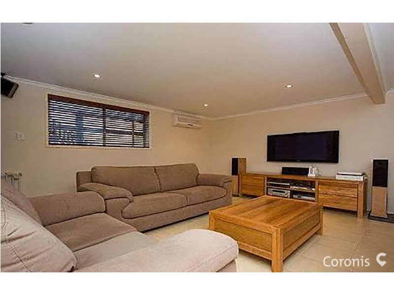 16 Casita Court, Arana Hills QLD 4054