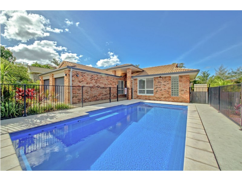 10 Vauton Court, Arana Hills QLD 4054