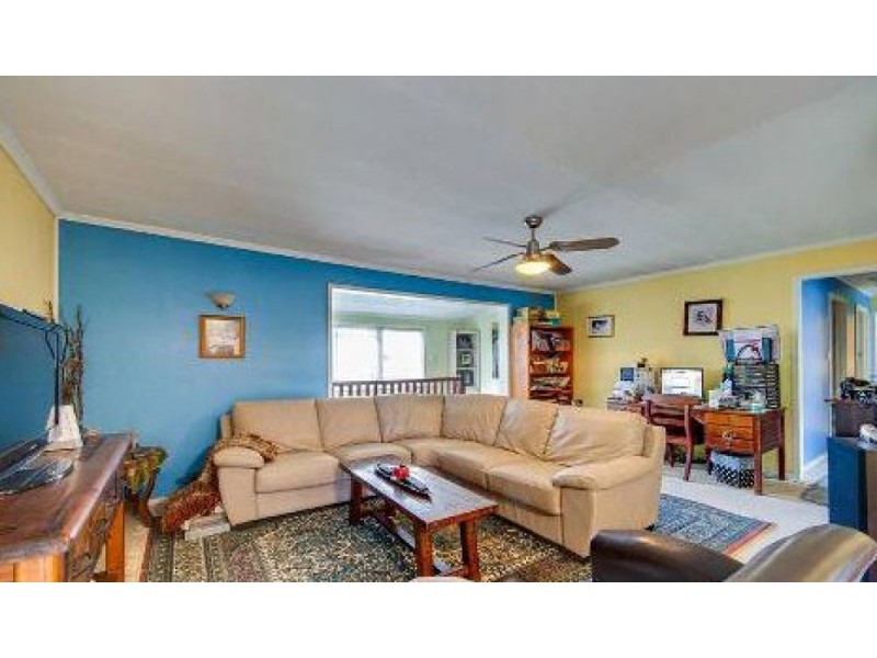 19 Minto Street, Arana Hills QLD 4054