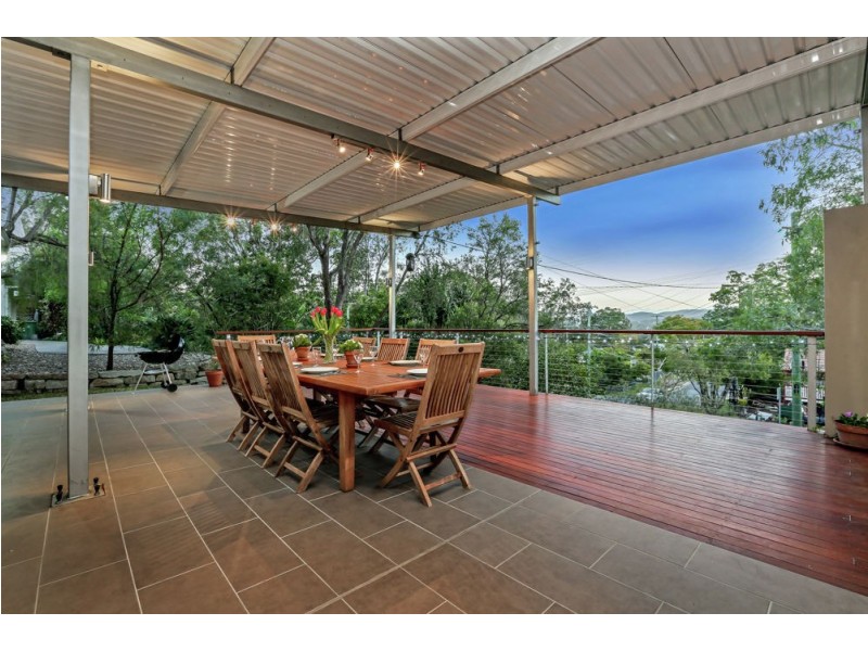 20 Teenan Street, Ferny Hills QLD 4055