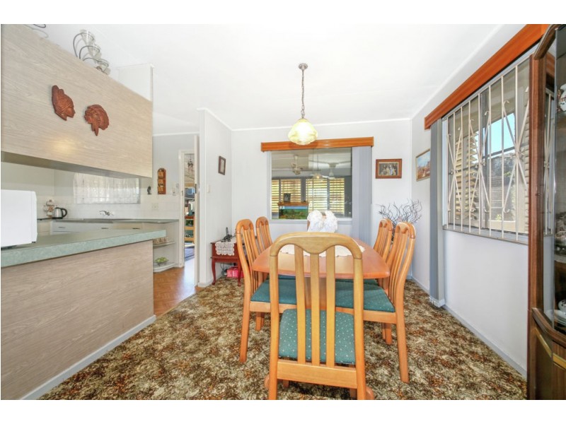 22 Elaroo Crescent, Ferny Hills QLD 4055