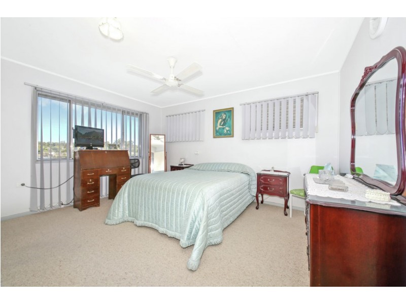 22 Elaroo Crescent, Ferny Hills QLD 4055