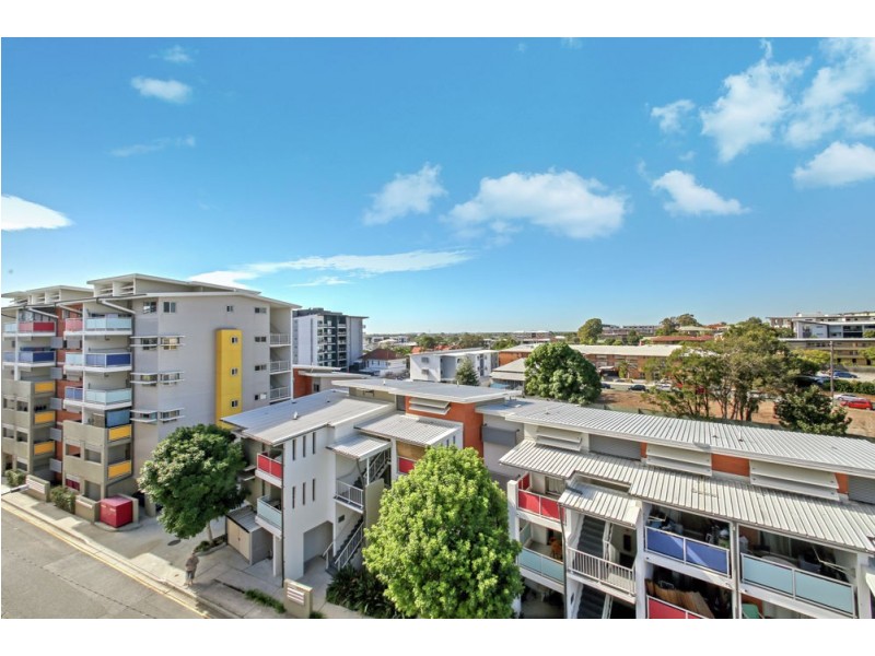 12/1147 Sandgate Road, Nundah QLD 4012