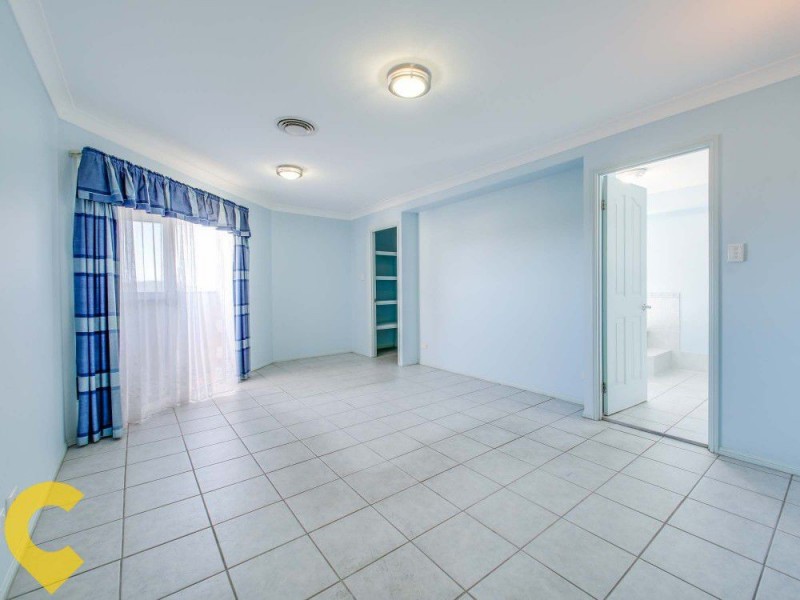 22 Bunyaville Close, Arana Hills QLD 4054