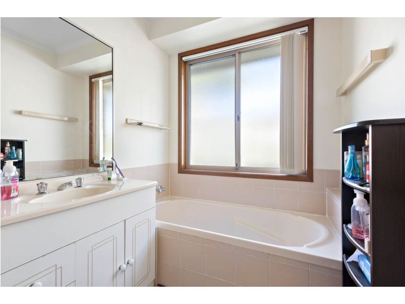 13 Lapilli Street, Keperra QLD 4054