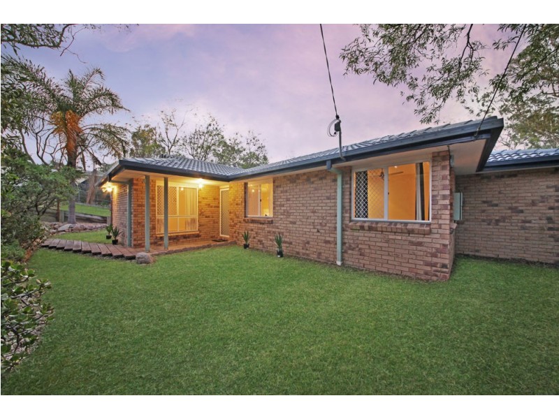 51 View Crescent, Arana Hills QLD 4054