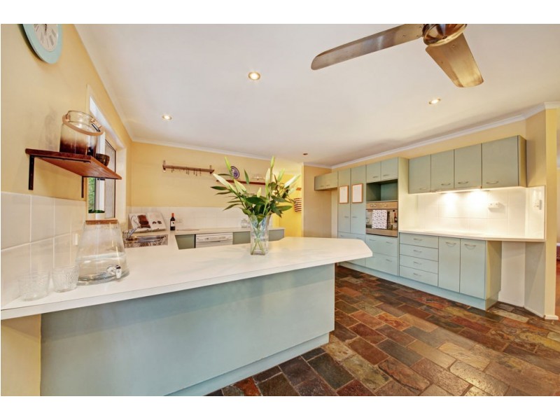 51 View Crescent, Arana Hills QLD 4054