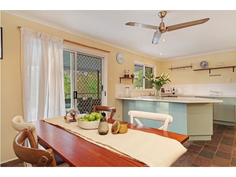 51 View Crescent, Arana Hills QLD 4054