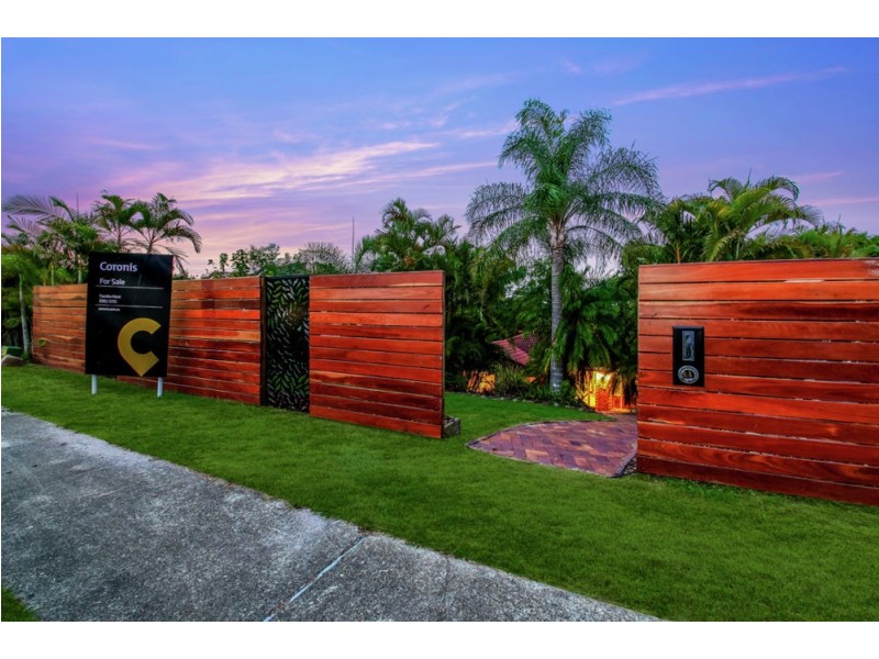 12 Leatherwood Drive, Arana Hills QLD 4054