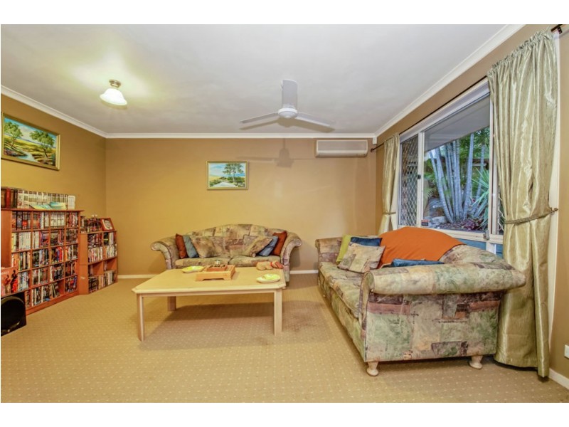 12 Leatherwood Drive, Arana Hills QLD 4054