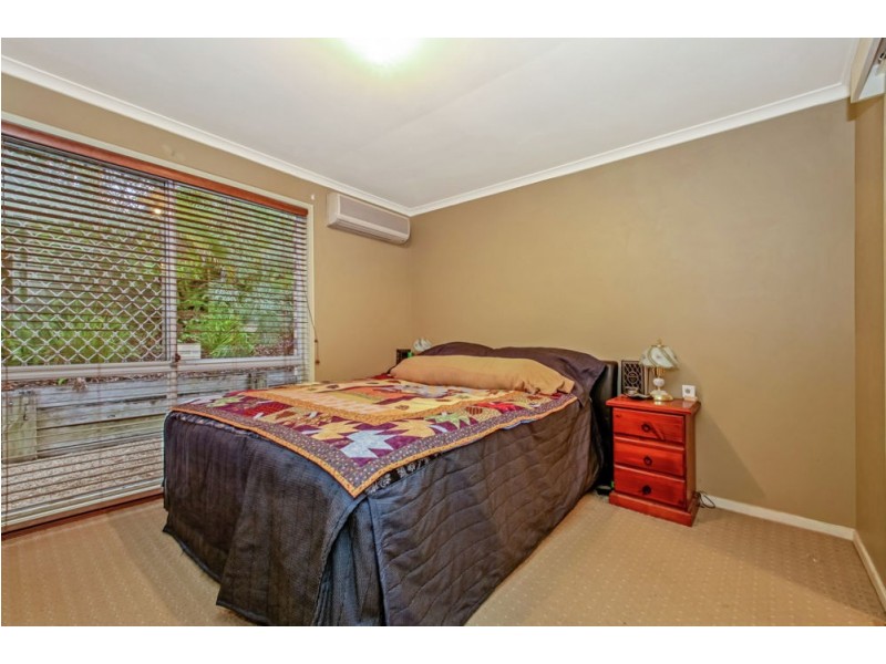 12 Leatherwood Drive, Arana Hills QLD 4054