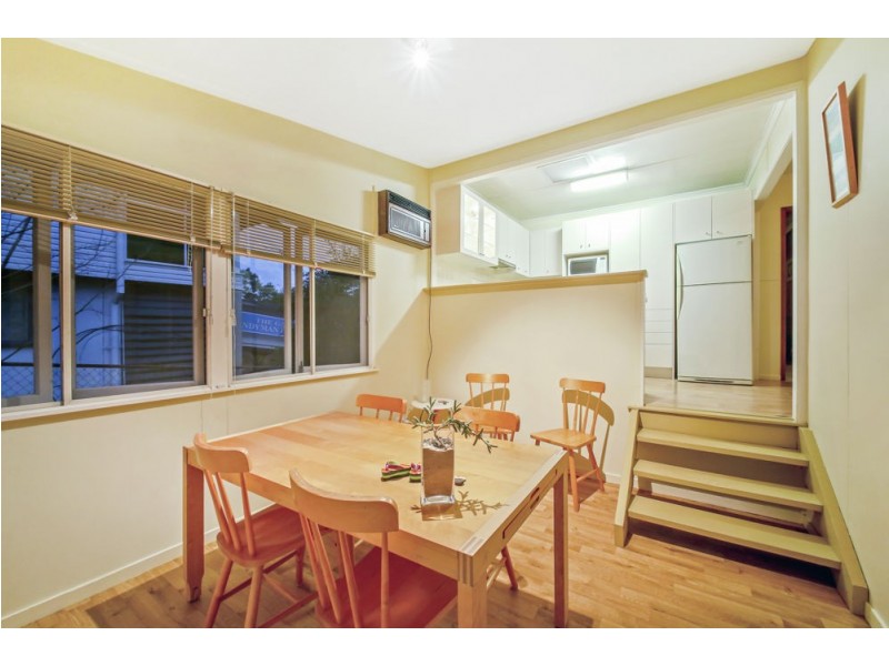 18 Bringelly Street, Arana Hills QLD 4054