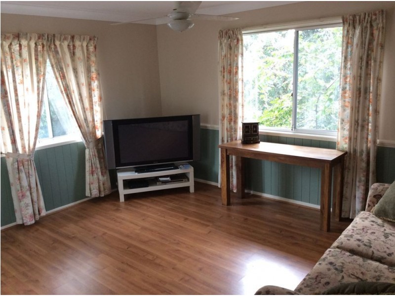 72 Tuggan Street, Mitchelton QLD 4053